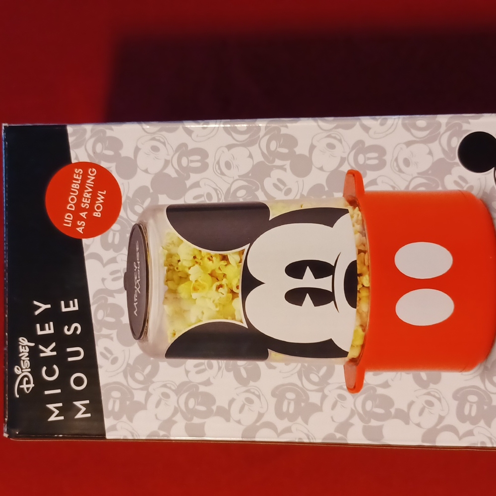 Mickey Mouse Mini Stir Popcorn Popper. NWB